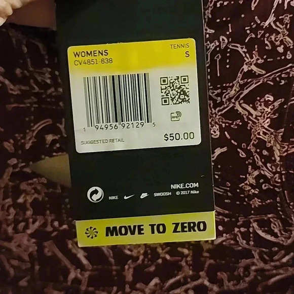 NIKE DRI-FIT SLEEVELESS TOP SIZE S - Picture 4 of 5